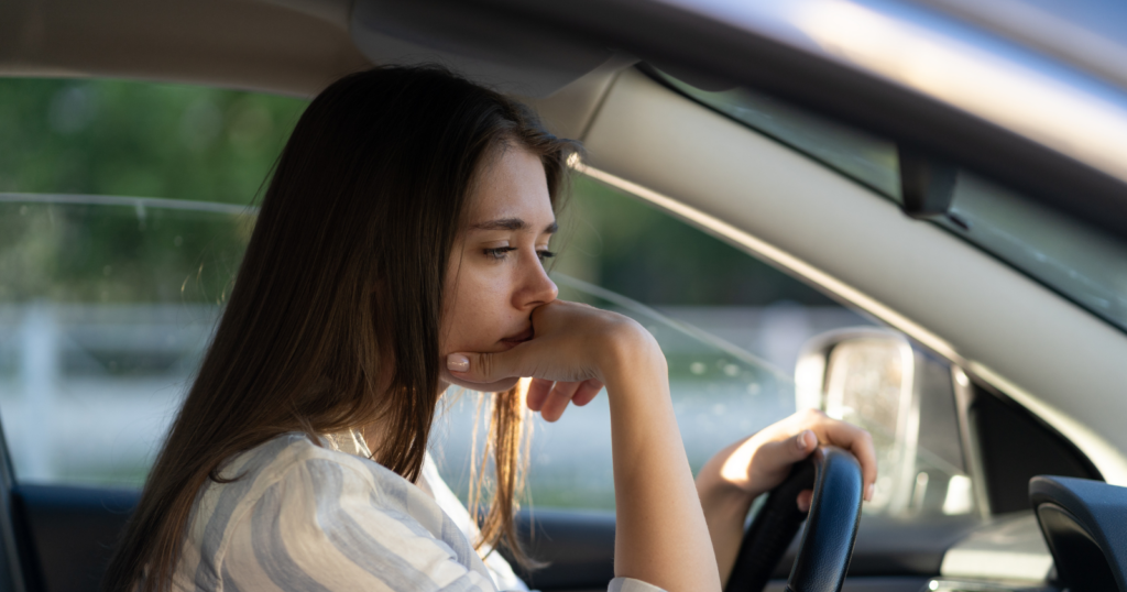 7 signs someone has forgotten how to feel joy (but does a good job of faking it)