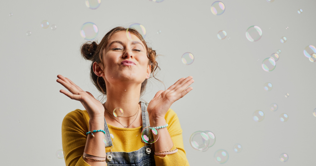 10 little ways to reconnect with your inner child every day