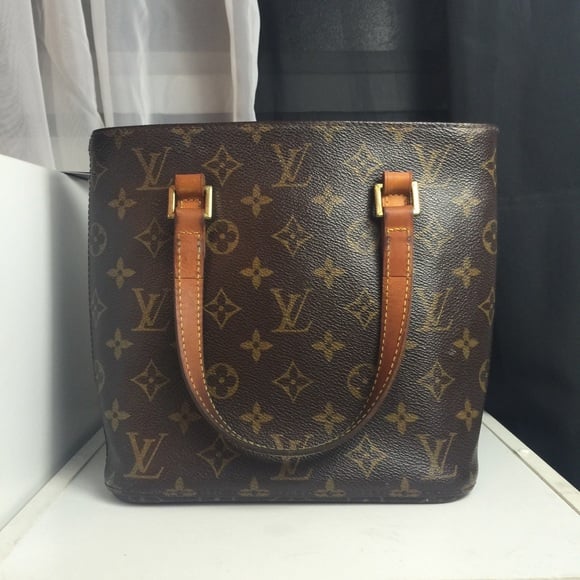 how to tell if your vintage Louis Vuitton bag is fake