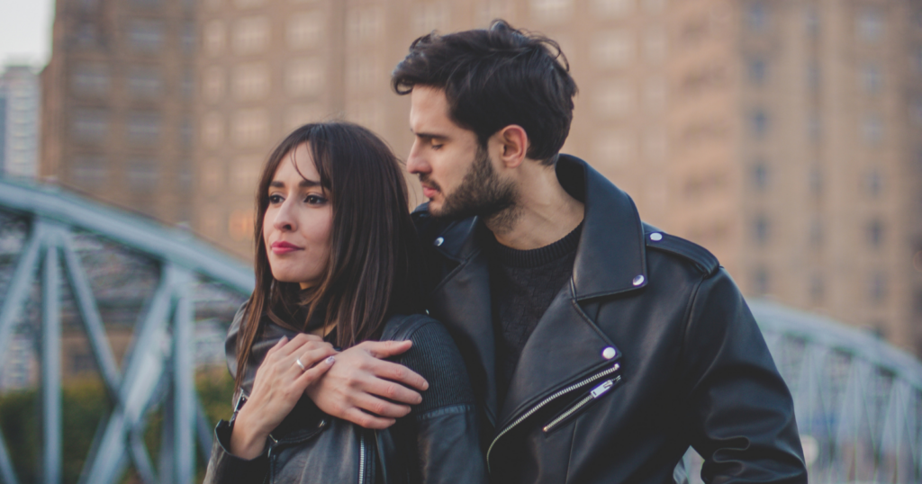 4 zodiac signs who secretly feel lonely even in happy relationships