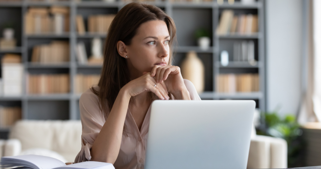 If you want to become richer and more successful next year, say goodbye to these 8 habits